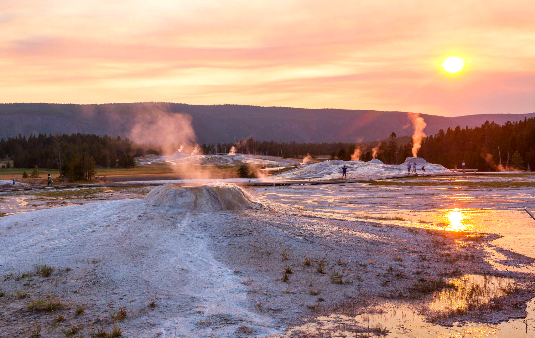 Geysers in Yellowstone National Park - one of the best family adventure holidays