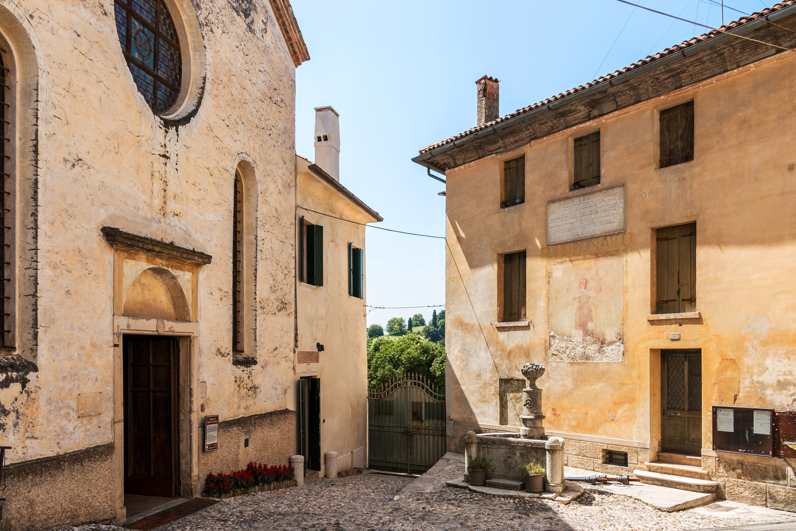 La Canonica, Asolo, Veneto, with access to vineyards