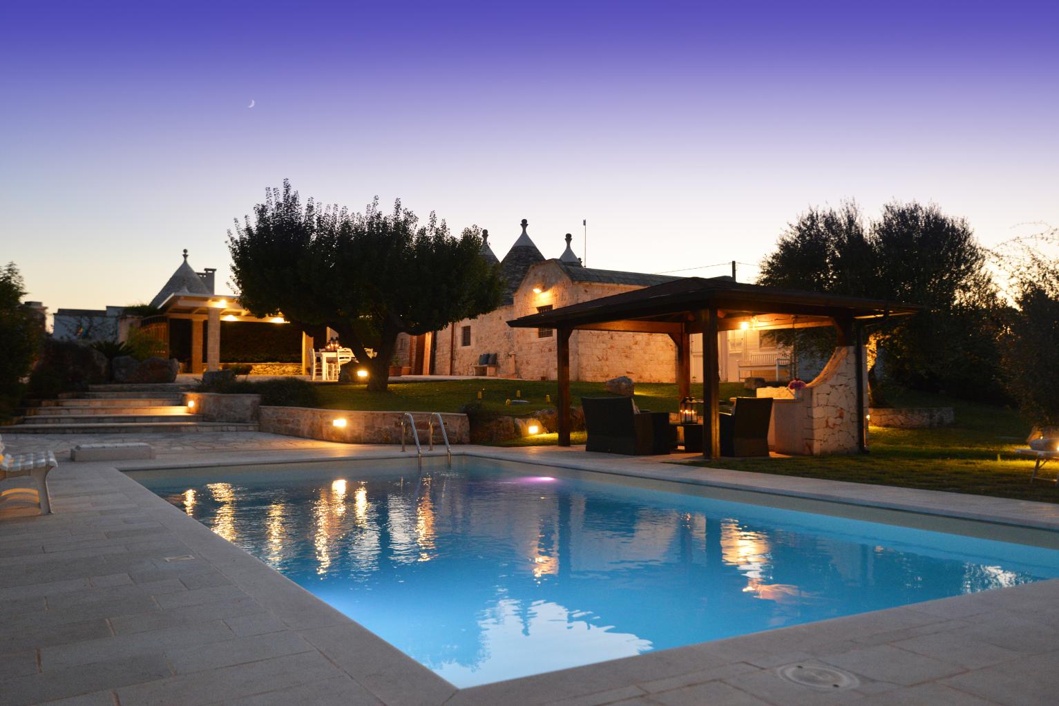 Trullo Raffaella, Puglia for spacious living